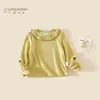 Camiseta de manga larga de otoño para niña 2026 nuevo estilo top casual para niños primavera y otoño camiseta básica de moda para bebés y niños pequeños Clase A