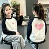 Ropa Interior de Felpa para Niñas Otoño Invierno Ropa Elegante Niña Cálido Bebé Se Puede Usar Afuera Niños Medianos y Grandes Camiseta de Manga Larga con Bloques de Color