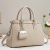 Bolso de mano para mujer 2026 nuevo modelo, lujo ligero, alta gama, elegante, moderno, bolso de hombro y cruzado para mujer
