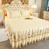 Faldón de Cama con Borde de Encaje Europeo Estilo Colcha Pieza Única Estilo Princesa Encaje Cubierta Protectora Delgada para Cama de 1.8m Resistente al Polvo Verano