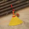 Amuleto de Escoba Dorada de Festival del Bote Dragón Trenzado de Douyin para Transferir y Eliminar la Mala Suerte Escoba Hecha a Mano Amuleto de Cuna para Bebé