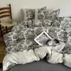 Juego de Cuatro Piezas con Borde de Encaje Vintage Clase A, Engrosado Otoño e Invierno, Fresco Juego de Ropa de Cama de Lino Floral