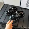 Sapatos Mary Jane de couro estilo coreano para meninas 2026 moda primavera e outono sapatos de princesa com solas macias para apresentações de meninas pequenas