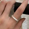 Anillo de mujer sencillo de nicho de alta gama, ligero, de lujo, personalizado, estilo Ins, apertura de mariposa, anillo ajustable, exquisito, combina con todo.