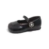 Zapatos Casuales de Cuero para Niñas 2025 Verano Nuevos Simples Versátiles Estilo Coreano Suela Suave Zapatos Bajos para Bebé Antideslizantes Zapatos de Una Sola Pieza