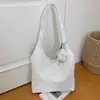 2026 Nova Bolsa Feminina Casual de Grande Capacidade com Design de Nicho Bolsa Tote Estilosa Bolsa de Ombro Transversal Simples