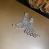 Pendientes colgantes y collar de encaje hueco con diamantes, transfronterizos europeos y americanos, cadena de clavícula de moda y exquisita, joyería de lujo ligero y de alta gama