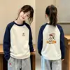 Roupa de baixo feminina com forro de fleece, novo estilo outono/inverno 2026, roupa íntima quente para estudantes, blusa de manga comprida com gola redonda para meninas, disponível nos tamanhos M e G