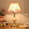 Abajur estilo chinês, luminária de cabeceira para quarto, estilo americano simples retrô, dote de casamento para noiva, luminária de metal festiva para quarto de casamento, duradoura