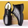 Nuevos Zapatos de Algodón de Negocios Modernos para Hombre, Zapatos Espesos Forrados de Felpa Cálida con Superficie de Cuero para Hombre, Botas de Nieve Impermeables y Resistentes al Frío de Caña Alta