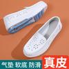En stock, zapatos de enfermera para mujer, suela suave, transpirables, huecos, para primavera y otoño, nuevos zapatos blancos de trabajo hospitalario con cojín de aire y suela gruesa, venta al por mayor