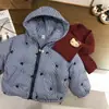 Jaqueta Feminina Acolchoada de Algodão Inverno Novo Estilo Casaco Acolchoado Super Bonito para Meninas Roupas de Inverno Engrossadas Vestuário de Inverno Infantil Exportação