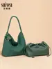 Bolso Tote de Terciopelo Tejido de Gran Capacidad para el Trabajo con Colgante de Estrella, Tacto de Alta Gama, Bolso de Mano Versátil y Moderno para Mujer