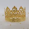 Decoración de pastel de corona redonda pequeña de hierro forjado de Princesa para niños coreanos Adornos Fiesta de cumpleaños de la Reina Vestido al por mayor