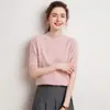 Suéter feminino de cashmere 100% puro com gola semi-alta, corte solto e mangas curtas, adequado para usar em camadas