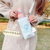 Bolsa de almacenamiento con ventosa de dibujos animados en estilo artístico azul, sencilla, tipo mensajero, de lona, portátil, para taza de agua
