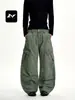 Pantalones de Trabajo Retro Americanos Ricos para Hombres y Mujeres Diseño de Múltiples Bolsillos Sentido de Diseño Silueta Tridimensional Adelgazante Holgada Versátil Pantalones Saber