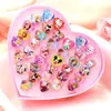 Anillos de Resina de Gemas de Dibujos Animados de 36 Piezas Más Vendidos Set de Anillos de Plástico para Niñas de Preescolar