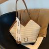 Bolsa Feminina de Grande Capacidade 2023 Nova Moda de Verão Casual Tendência Bolsa de Ombro Casual Popular Bolsa Tote para o Dia a Dia