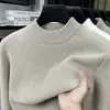 Suéter de hombre de terciopelo de visón transfronterizo engrosado de cuello alto medio, nueva camisa base de punto de color liso cálida de alta gama para otoño e invierno