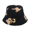 2025 Sombrero de Pescador de Lana de Cordero con Estampado de Oso para Mujer, Lindo, de Otoño e Invierno, Cortavientos, de Viaje, Cálido, Sombrero de Cubeta Animal, Estudiante
