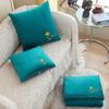 Almohada Gruesa Multifuncional Edredón de Doble Propósito Siesta de Oficina Plegable Cojín Pequeño Cojín para Coche Edredón