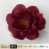 Venta directa de fábrica de flores artificiales rojas con miles de estilos para elegir, incluyendo rosas burdeos y dalias, para materiales de decoración de bodas