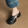 Sandalias de Estilo Francés Sorprendentemente Hermosas y Cómodas para Mujer, Adecuadas para Uso en Exteriores, Nuevo Modelo Primavera/Verano 2026, Diseño Hueco, Sensación de Alta Gama, Punta Cuadrada, Tacón Grueso, Zapatillas Cerradas