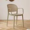 Cadeira de plástico espessa, cadeira de jantar para casa, cadeira de lazer ao ar livre, cadeira moderna com encosto, cadeira de rattan comercial empilhável para espaços pequenos