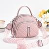 [Bolso de Mujer Daifa] 2025 Nuevo Estilo Diamante Negro Correa Ancha para el Hombro Bolso Redondo Pequeño Bolso de Hombro Cruzado para Mujer para Ir al Trabajo