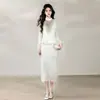 Vestido Largo de Encaje con Perlas Gruesas Estilo Francés Nuevo 2025 de Trece Líneas de Calidad, Falso Dos Piezas, Manga Larga