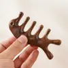 Peine de Masaje de Sándalo Natural, Peine de Masaje de Delfín Portátil Multifuncional de Cinco Dientes, Peine Multifuncional de Madera Maciza para Mujeres