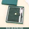 Conjunto de notebook A5 e caneta em estoque, ideal para reuniões e eventos corporativos, um presente prático com opções de personalização de logotipo.