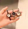 Reloj de Pulsera vinta para Niñas y Estudiantes Sencillo Pequeño y Cinta Pequeña en Estilo Retro Pequeño Fresco Apertura