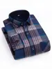 Camisa xadrez forrada com fleece transfronteiriça, camisa masculina de manga comprida escovada quente, jaqueta de trabalho casual para negócios plus size masculina