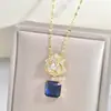 Colar de Camélia Acessível de Luxo Estilo Coreano Nicho Corrente para Clavícula Geométrica Retro com Pedra Preciosa Versátil para Mulheres Moda de Alta Qualidade