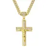 Collar transfronterizo de acero de titanio, collar versátil de lujo ligero y moderno para hombre con elemento de cruz, cadena cubana, chapado en oro, cadena de clavícula personalizada con diamantes completos