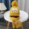 Conjunto de Gorro y Bufanda de Punto para Niños Otoño e Invierno para Niños y Niñas, Gorro Cálido de Lana con Diseño de Oso de Dibujos Animados, Conjunto de Gorro para Bebé