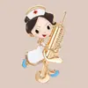 Broche Creativo de Dibujos Animados Doctor Enfermera Pin Médico Hebilla de Toalla de Seda con Goteo de Aceite Insignia Joyería Lindo Broche de Alta Gama