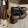 Zapatos de tacón grueso estilo francés poco profundos 2026, nueva colección de otoño, versátiles Mary Janes retro casuales elegantes de punta cuadrada para mujer