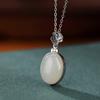Colgante elegante con forma de bolsita de fideos de huevo de jade hetian bañado en oro de plata esterlina S925 de Yilu, colgante individual para mujer que combina con todo.