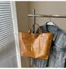 Bolsa de Papel DuPont de Gran Capacidad Versátil 2025 Nueva Moda Transparente de PVC Impermeable Tote Bolsa de Tote para Viajes