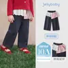 Calça Jeans Infantil Jellybaby Outono 2026 Novo Estilo Criança Pequena Painel Traseiro com Apliques Calça Reta para Bebês e Crianças