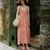 Vestido Boêmio de Alça com Decote em V e Costas Abertas para Mulheres, Verão Viagem Férias na Praia Vestido Longo Evasê, Atacado Transfronteiriço