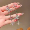 Brincos de agulha prateada com diamantes e zircônia, brincos de borboleta com franja para mulheres, super estilo fada, modernos e requintados, brincos de luxo leve e de alta qualidade