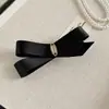 Etiqueta Metálica Pequeña con Lazo Fragante Estilo Coreano Pinza de Pato Exquisita Pasador Elegante Accesorio para el Cabello