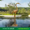 Escultura externa de plástico reforçado com fibra de vidro imitação de cobre, guindaste, guindaste de coroa vermelha, ornamentos, decoração de lagoa de rochas, esboço de paisagismo de jardim
