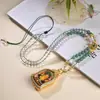 Nuevo Collar de Cristal Blanco Estilo Chino Cadena de Cuerda con Cuentas de Cristal de Fresa Verde Cadena de Cuerda Colgante Estilo Étnico Retro Dios de la Riqueza Amarillo Tíbet Thangka Cuerda