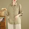 Tiro real 2026 Primavera/Otoño Nueva Camisa de Algodón y Lino Lisa Vieja Artística de Solapa Pequeña con Bolsillos Pequeños Simples