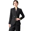 Traje Formal Elegante de Corte Ajustado para Oficina y Viajes de Negocios para Mujeres Gerentes - Colección Otoño/Invierno 2026